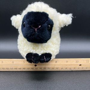 Ty Classic Woolly Wooly Lamb Sheep 7 in Length Used Plush Woolly Wood Lamb